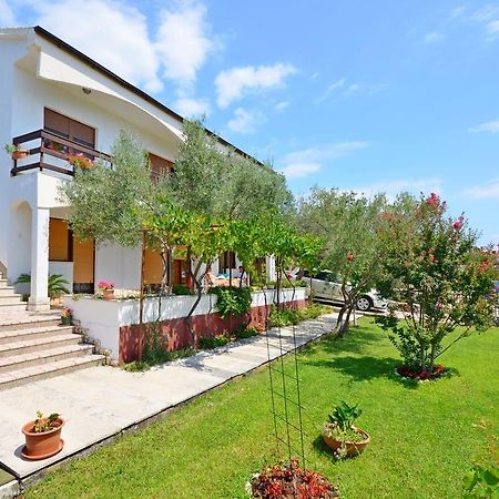 Apartments Ivanka Krk Town Εξωτερικό φωτογραφία