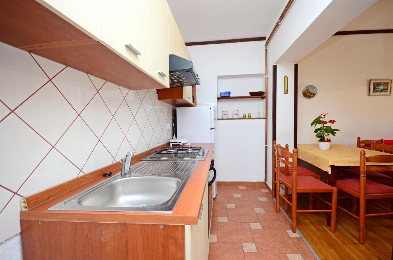 Apartments Ivanka Krk Town Εξωτερικό φωτογραφία