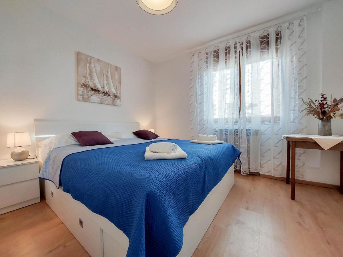 Apartments Ivanka Krk Town Εξωτερικό φωτογραφία