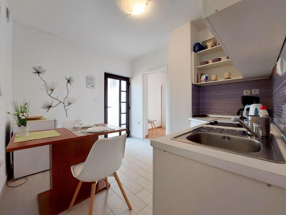 Apartments Ivanka Krk Town Εξωτερικό φωτογραφία