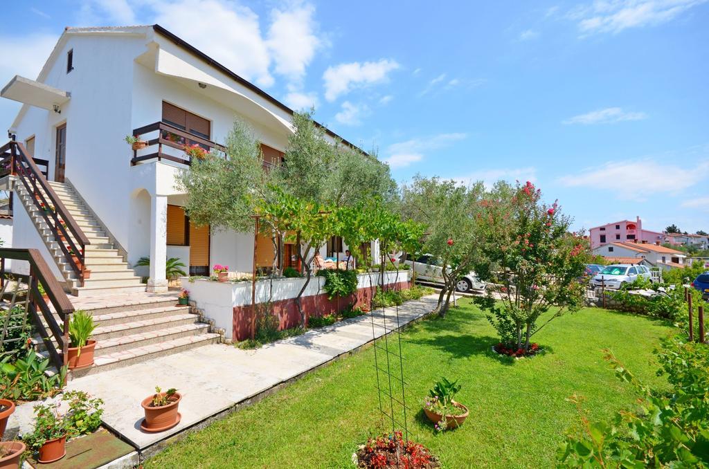 Apartments Ivanka Krk Town Εξωτερικό φωτογραφία