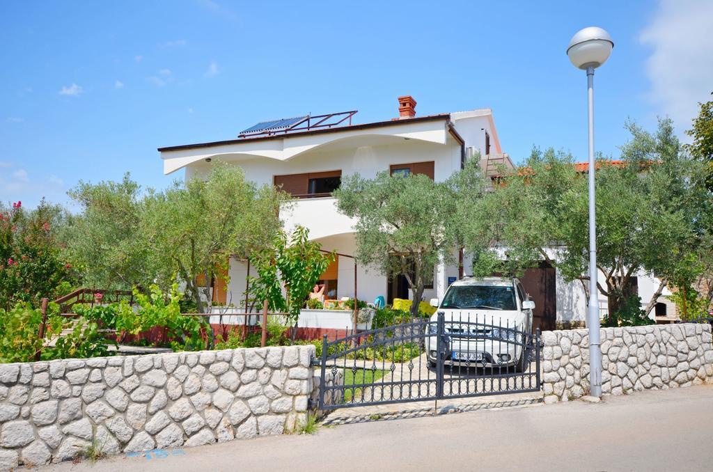 Apartments Ivanka Krk Town Εξωτερικό φωτογραφία