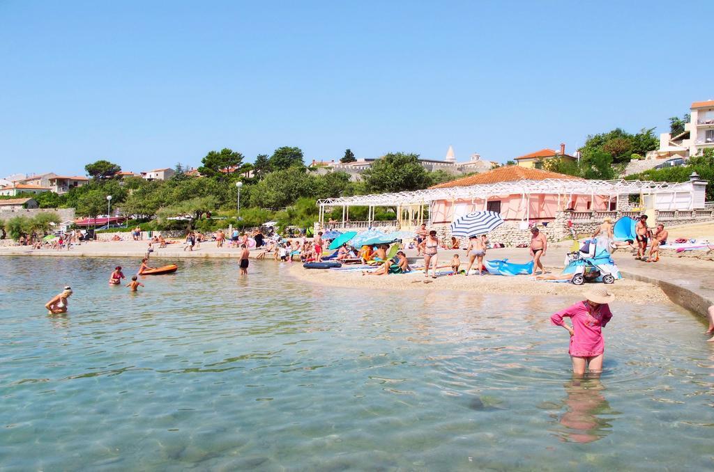 Apartments Ivanka Krk Town Εξωτερικό φωτογραφία